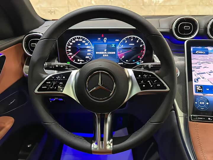 Фото 8 - Mercedes-Benz GLC-Class