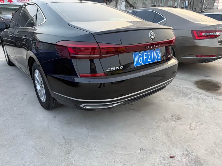 Фото 5 - Volkswagen Passat