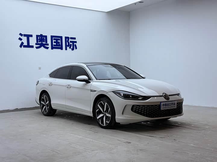 Фото 3 - Volkswagen Lamando L