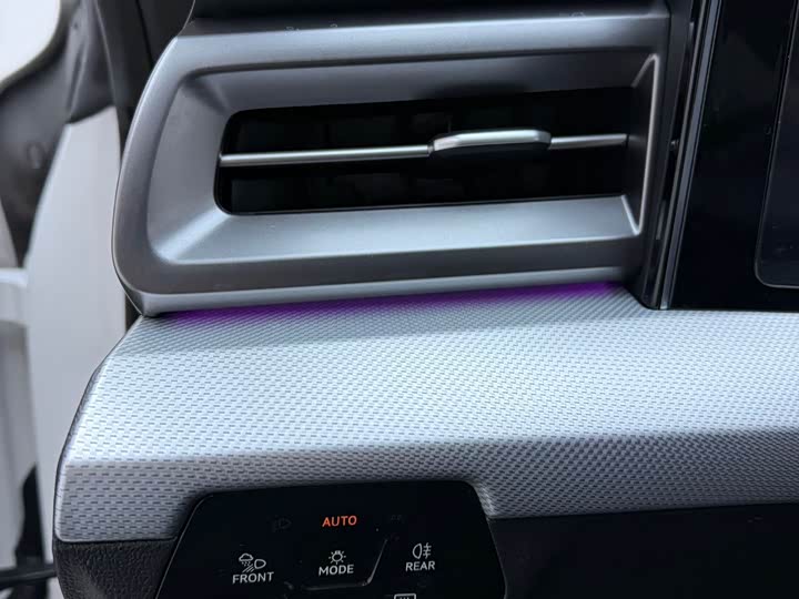 Фото 6 - Volkswagen Lamando L