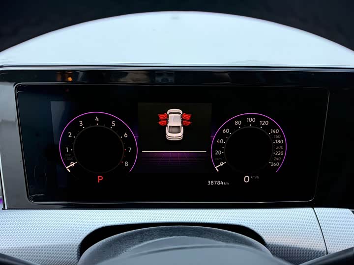 Фото 7 - Volkswagen Lamando L