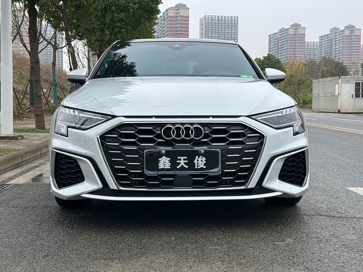 Фото 2 - Audi A3