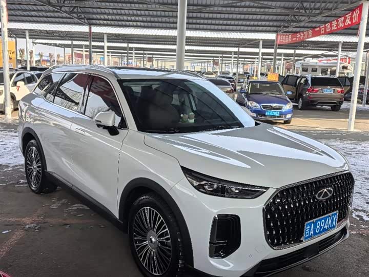 Фото 3 - Chery Tiggo 8L