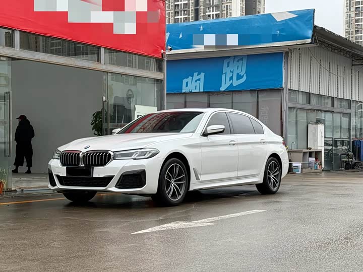 Фото 1 - BMW 5 Series