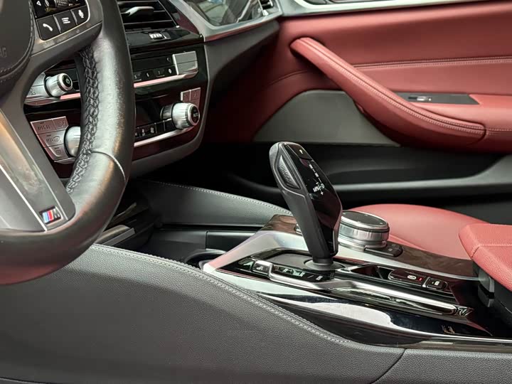 Фото 5 - BMW 5 Series