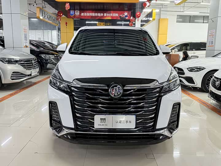 Фото 2 - Buick GL8 ES