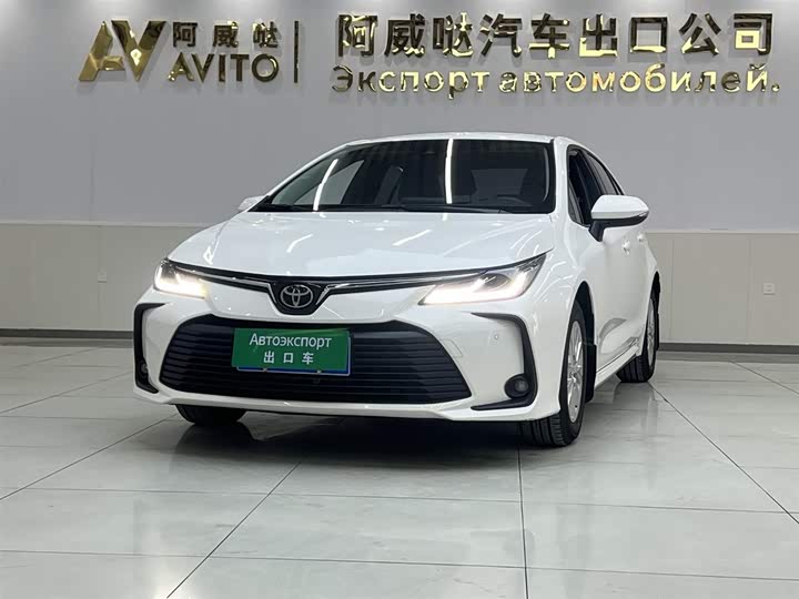 Фото 1 - Toyota Corolla