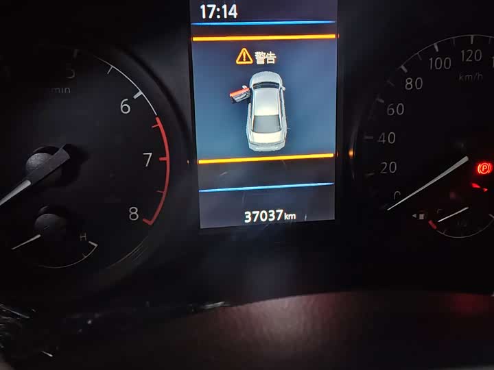 Фото 9 - Nissan Teana