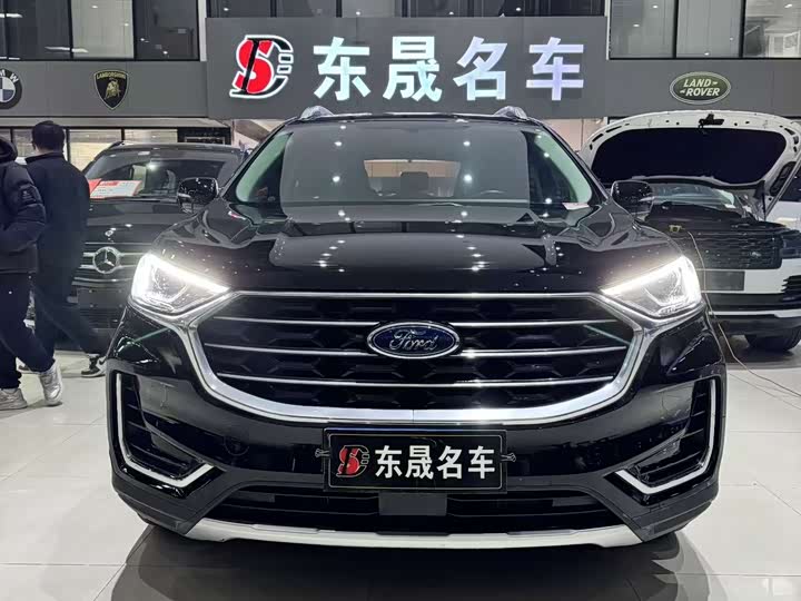 Фото 2 - Ford Edge