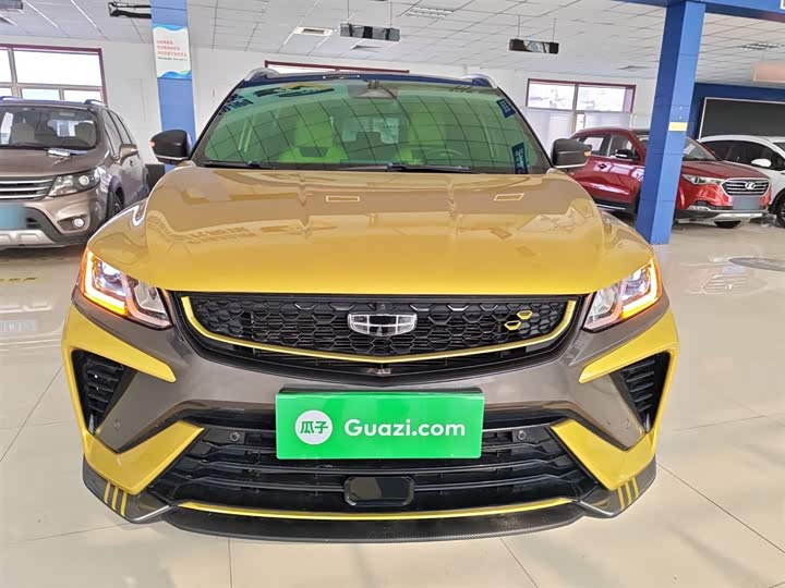 Фото 3 - Geely Coolray