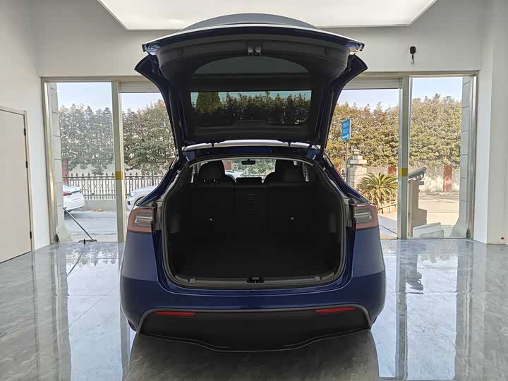 Фото 7 - Tesla Model Y