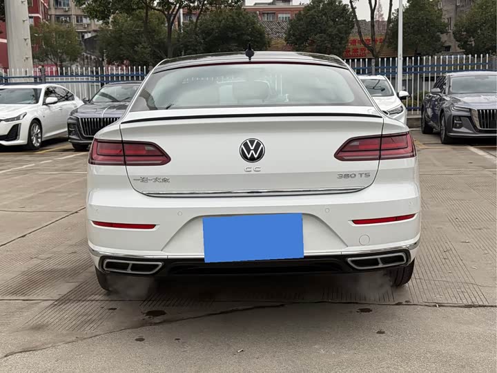 Фото 6 - Volkswagen CC