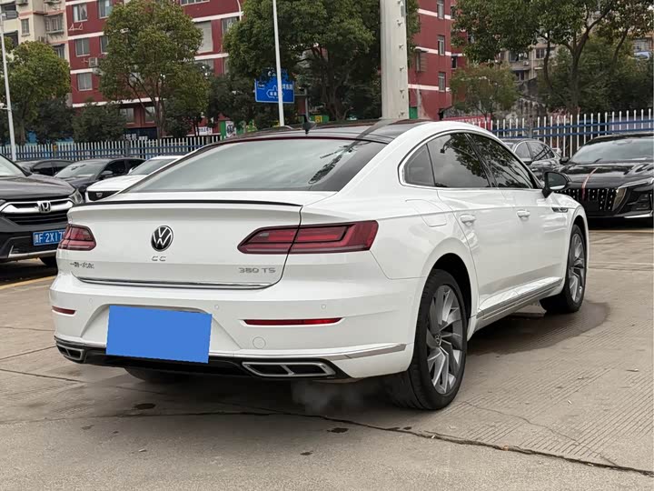 Фото 7 - Volkswagen CC