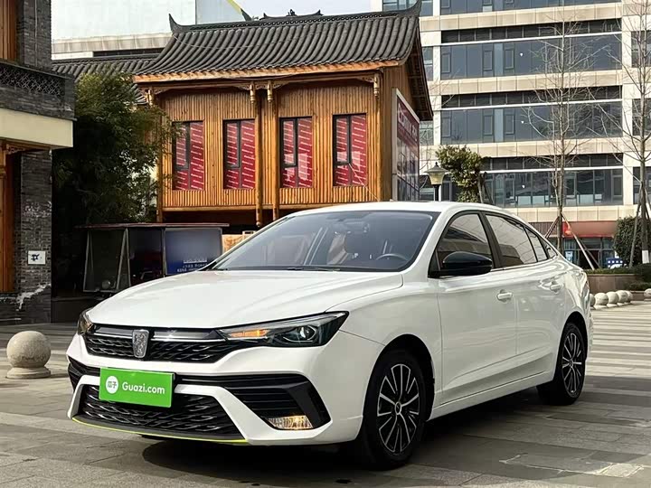 Фото 1 - Roewe i5