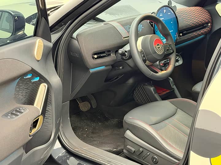 Фото 9 - Mini Aceman