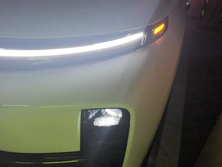 Фото 5 - LiXiang L7