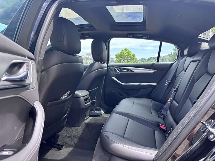 Фото 4 - Cadillac CT5