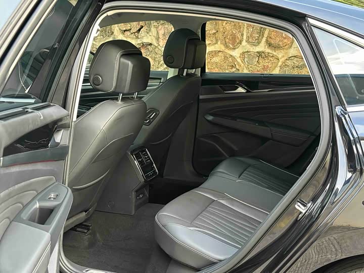 Фото 6 - Volkswagen Passat