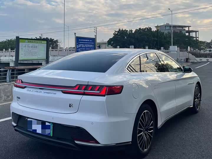 Фото 5 - BYD Han