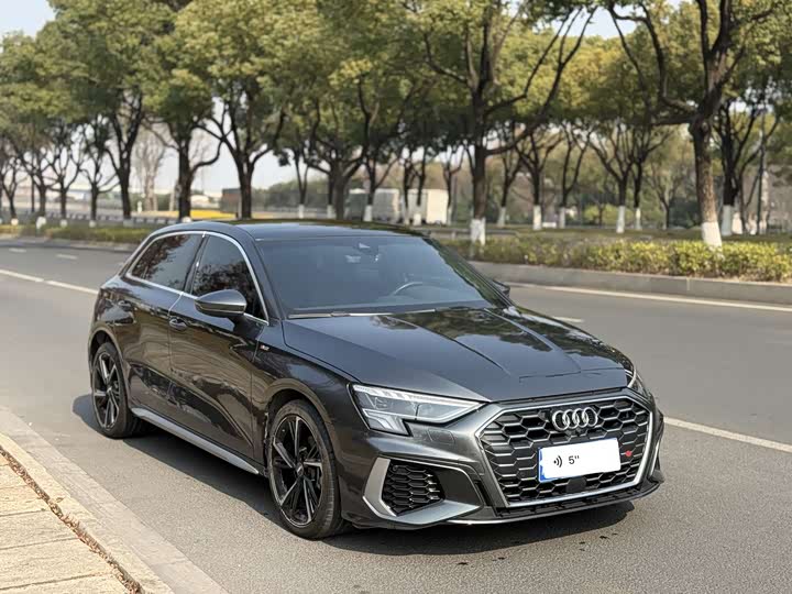 Фото 1 - Audi A3