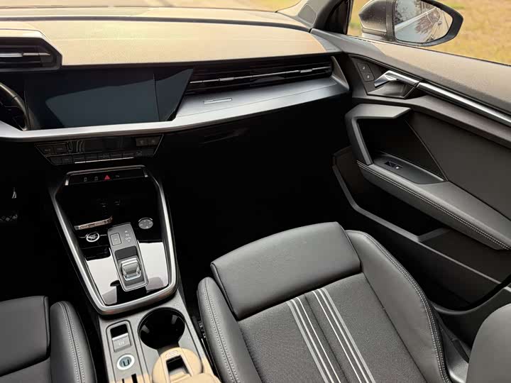 Фото 4 - Audi A3