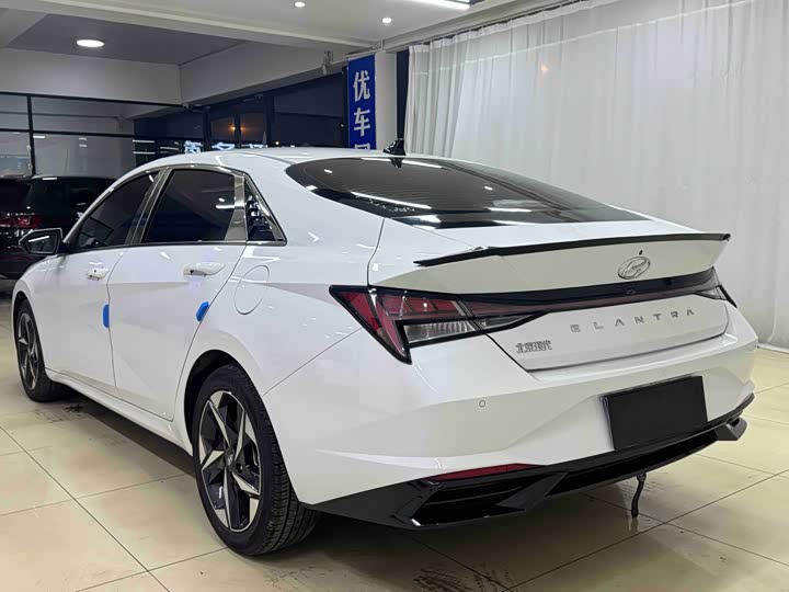 Фото 4 - Hyundai Elantra N line