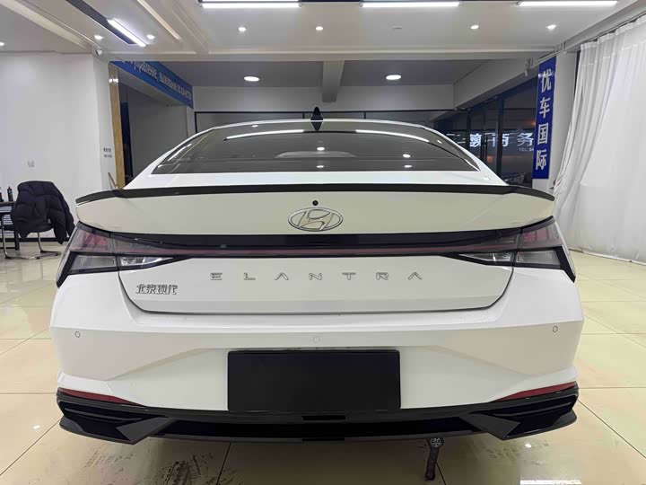 Фото 5 - Hyundai Elantra N line