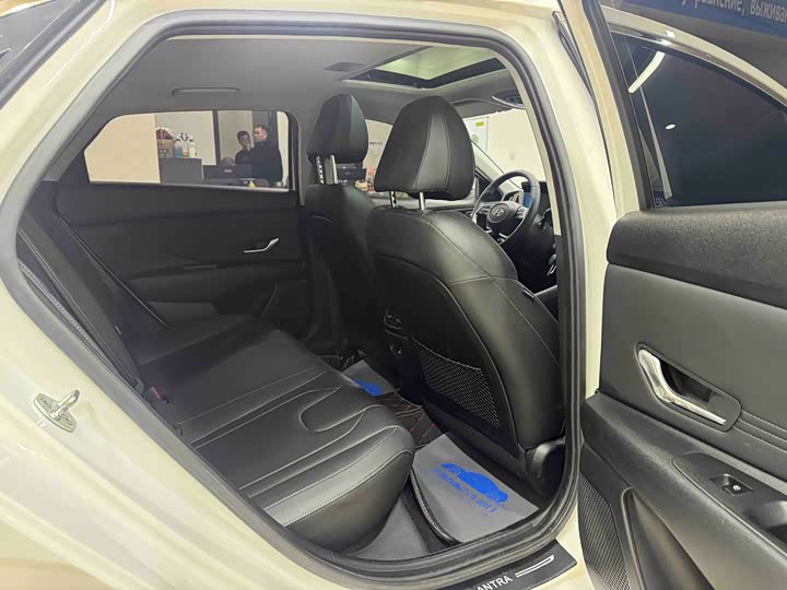 Фото 9 - Hyundai Elantra N line