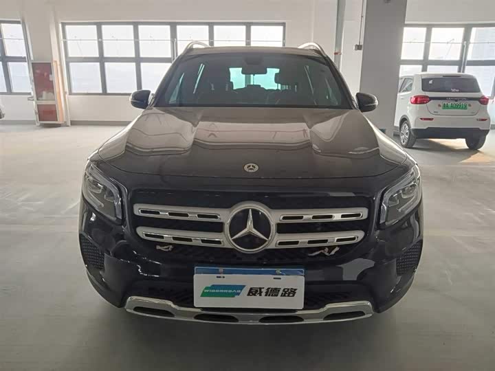 Фото 2 - Mercedes-Benz GLB-Class