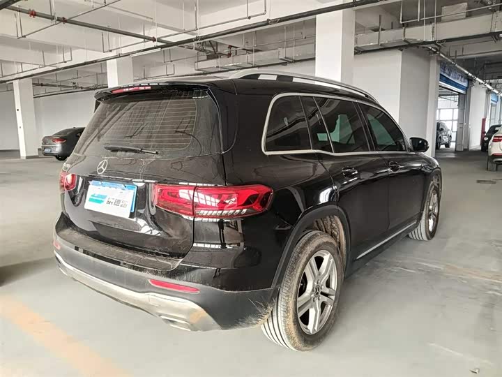 Фото 6 - Mercedes-Benz GLB-Class