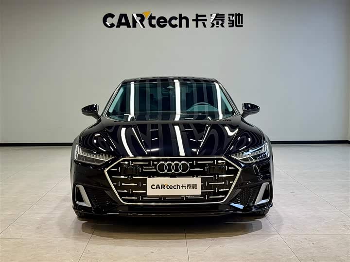 Фото 3 - Audi A7L