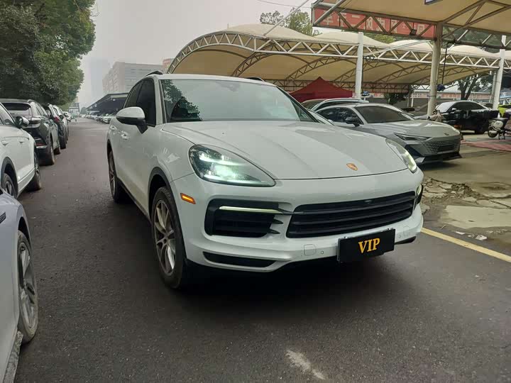 Фото 3 - Porsche Cayenne