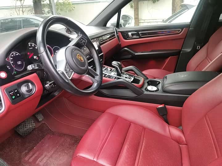 Фото 4 - Porsche Cayenne