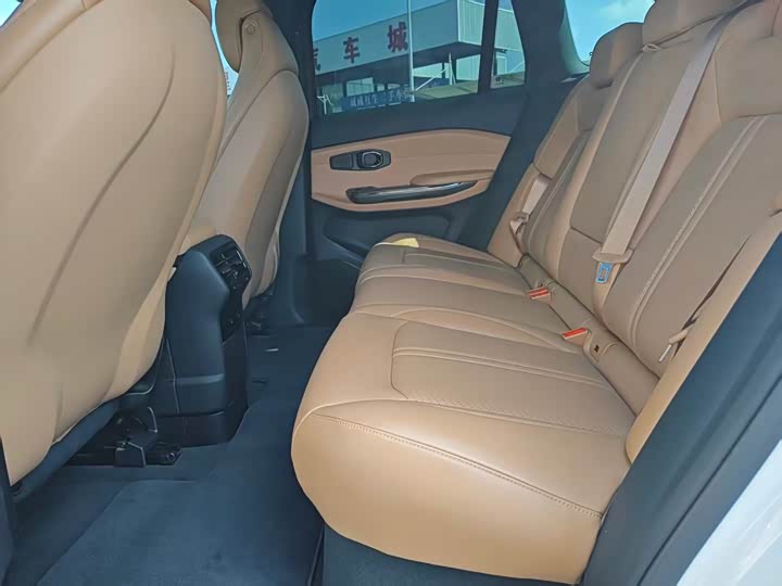 Фото 6 - Nio ES6