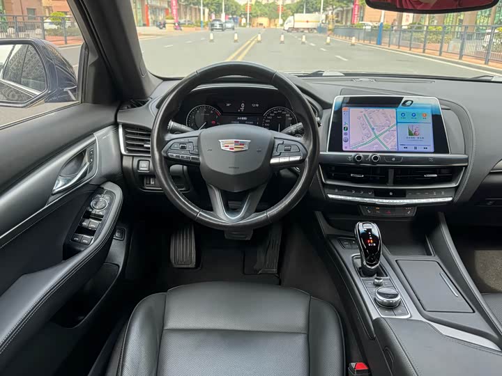 Фото 6 - Cadillac CT5