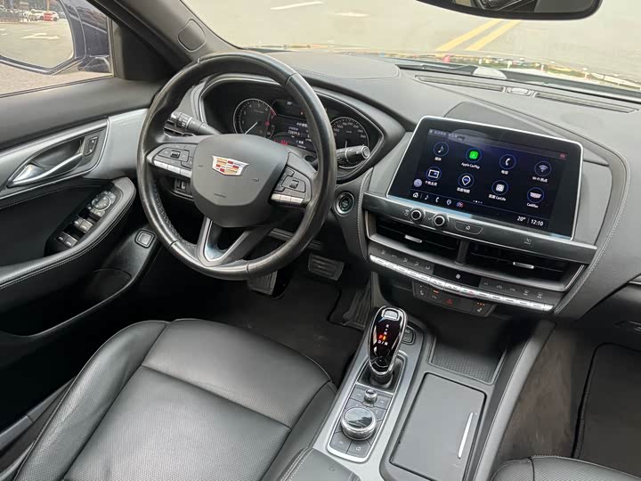 Фото 7 - Cadillac CT5