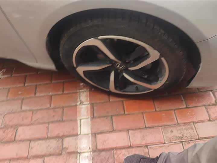 Фото 6 - Honda Accord