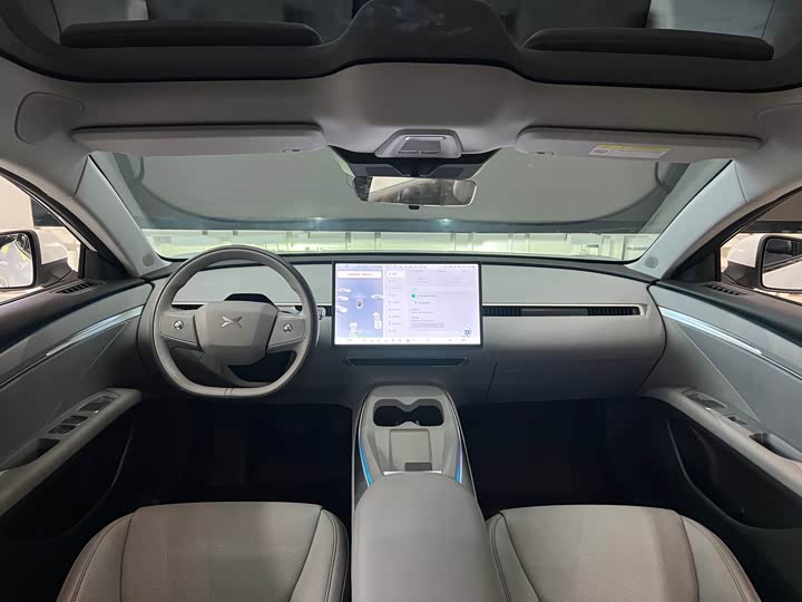 Фото 7 - XPeng Mona M03