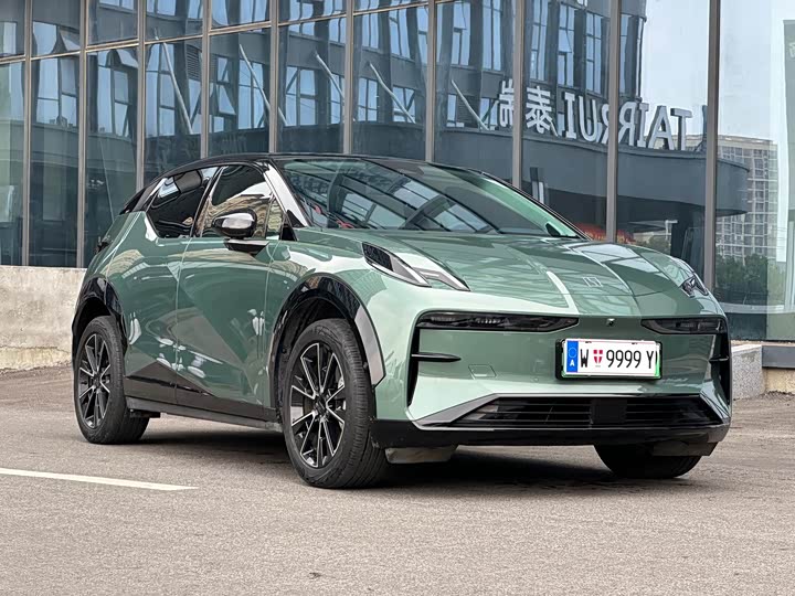 Фото 3 - Zeekr X