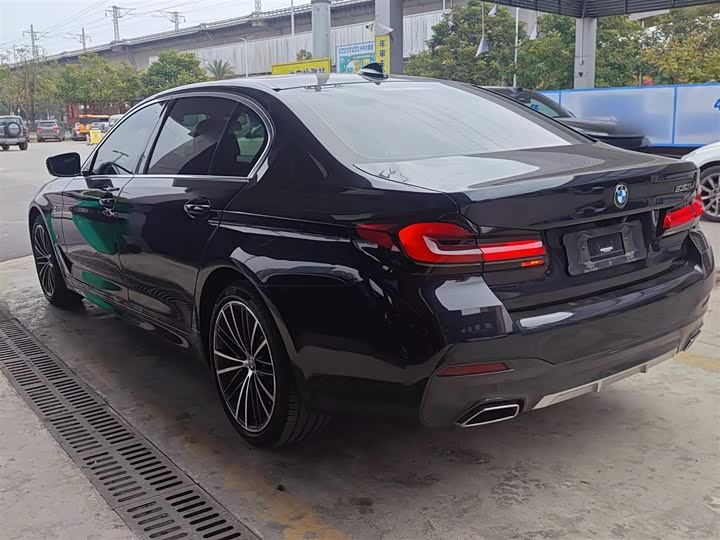 Фото 5 - BMW 5 Series