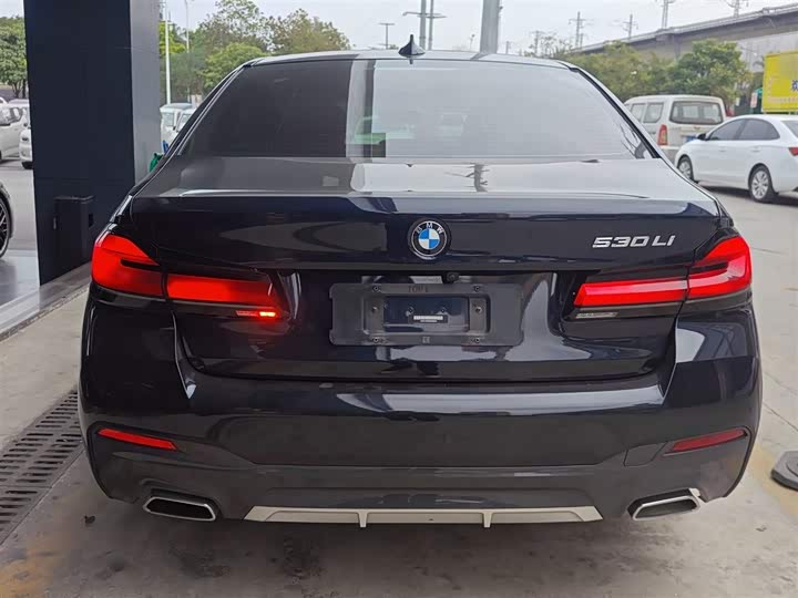 Фото 6 - BMW 5 Series