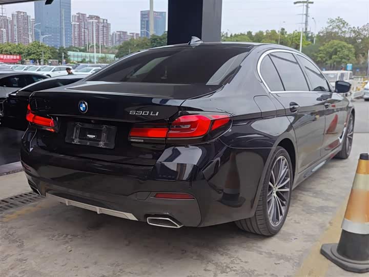 Фото 7 - BMW 5 Series
