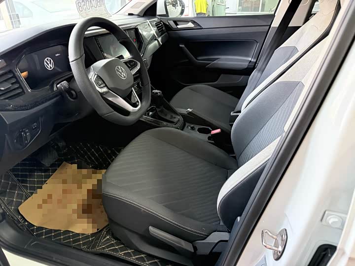 Фото 8 - Volkswagen Lavida