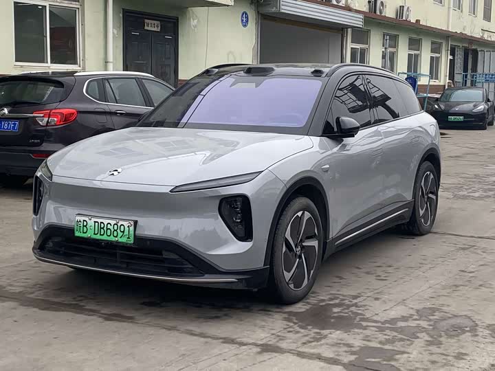 Фото 1 - Nio ES6