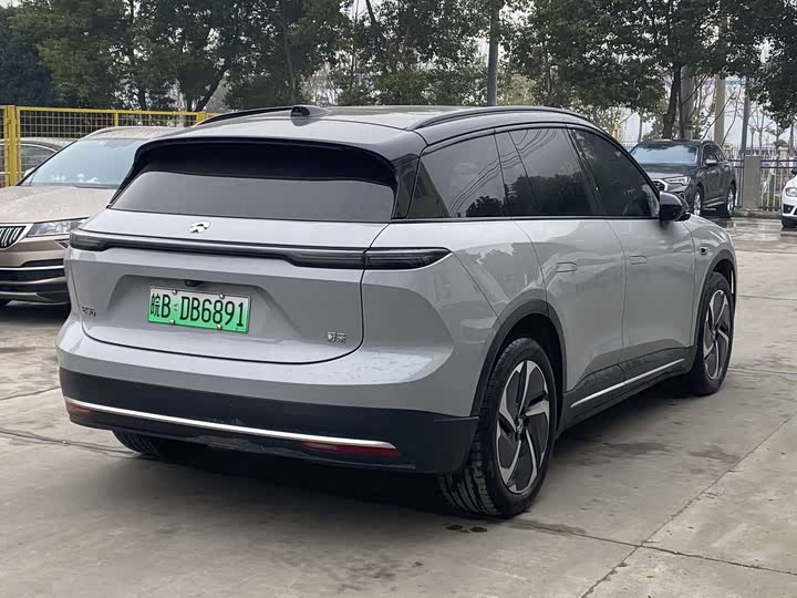 Фото 6 - Nio ES6