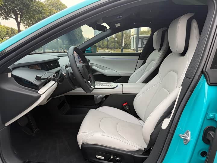 Фото 8 - Xiaomi SU7