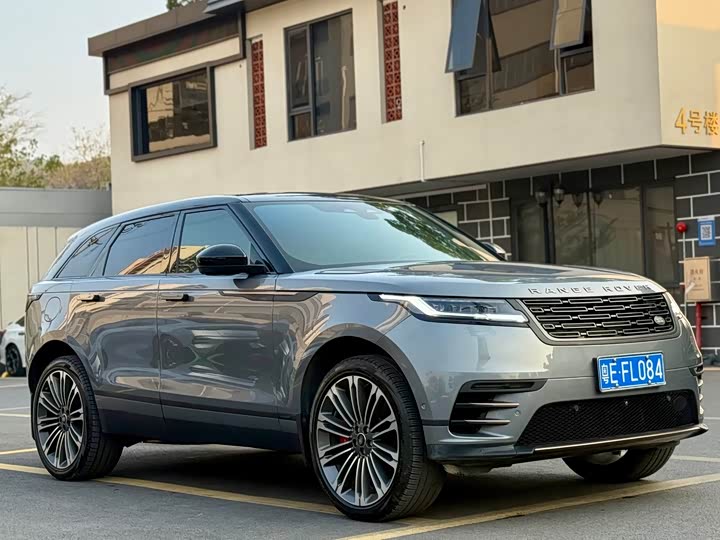 Фото 3 - Land Rover Range Rover Velar