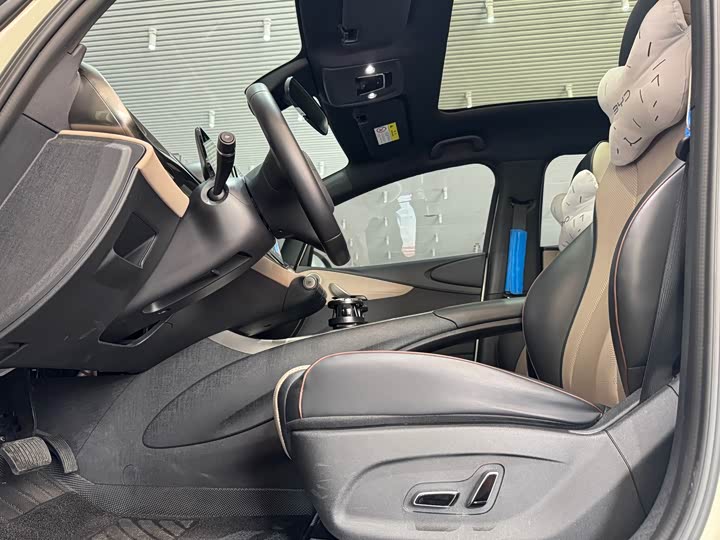 Фото 7 - BYD Dolphin