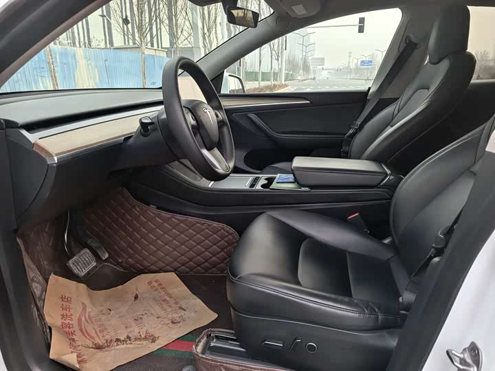 Фото 5 - Tesla Model Y