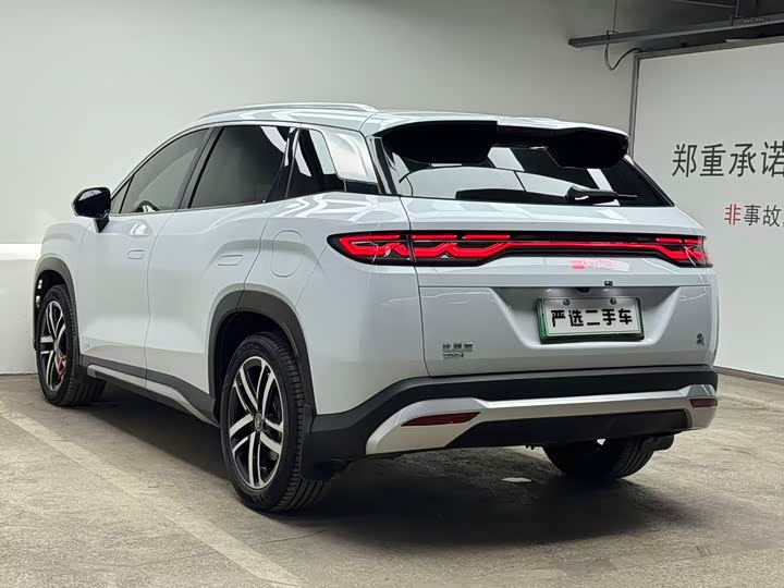 Фото 8 - BYD Song L DM-i Hybrid